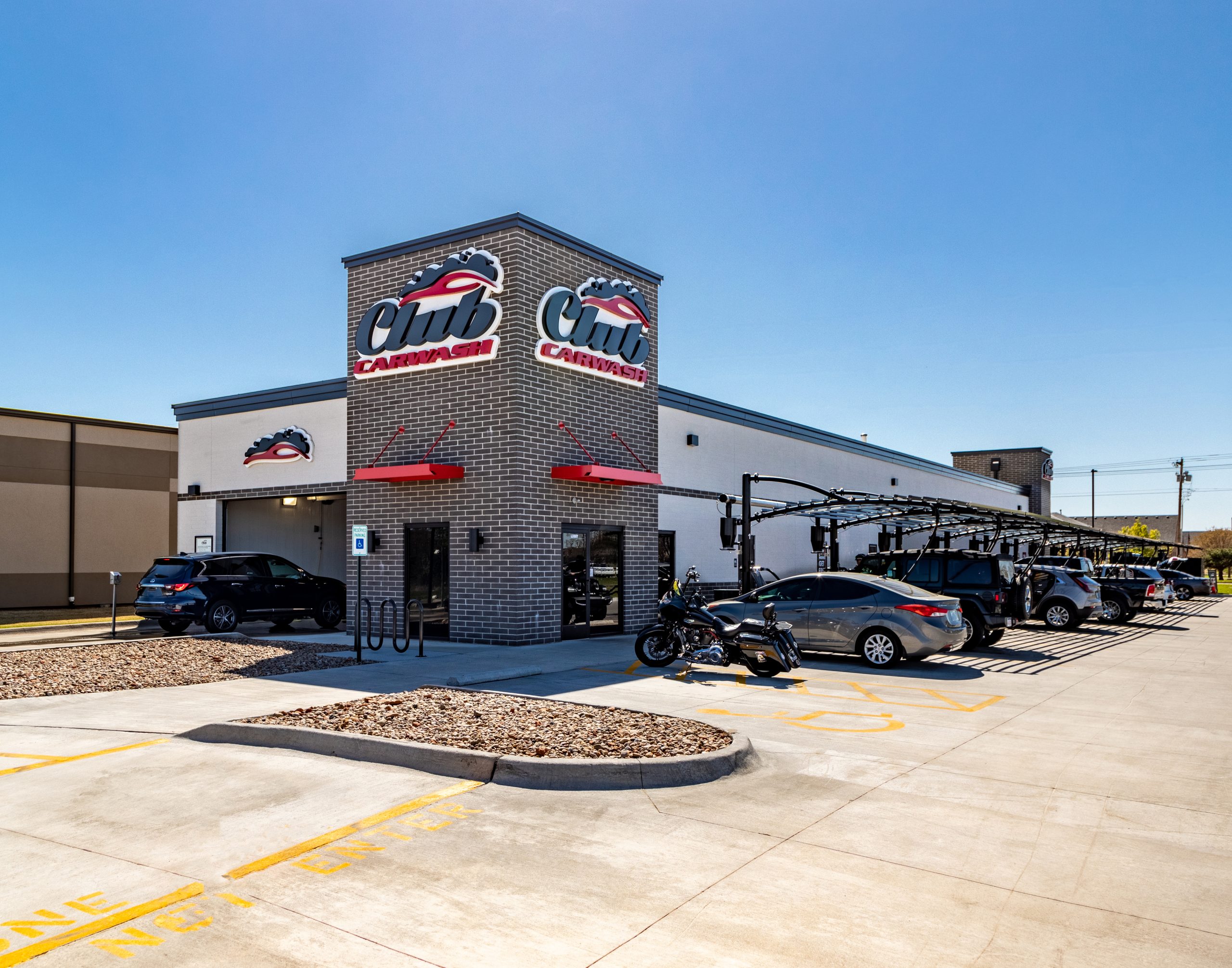 Norman, OK - 36th Ave | Club Car Wash