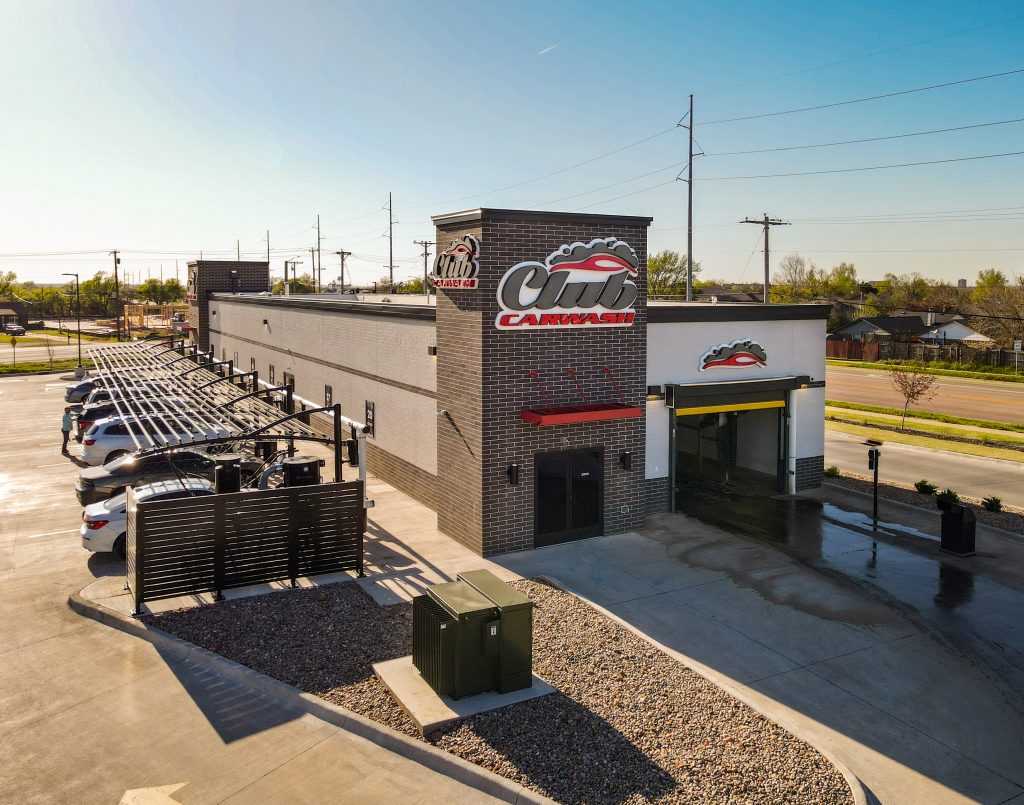 Norman, OK - Classen Blvd | Club Car Wash